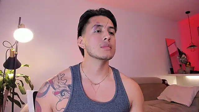 Chriskyle  online show from February 2026 03:43:01 AM