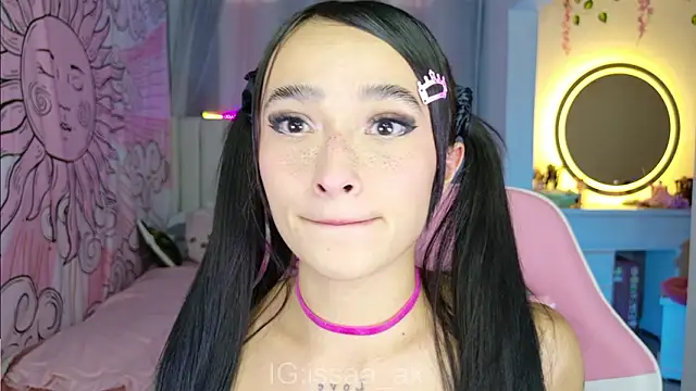 issagarcia online show from March 2026 10:14:02 PM