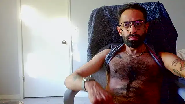 Haaris23xh online show from February 2026 09:35:02 PM