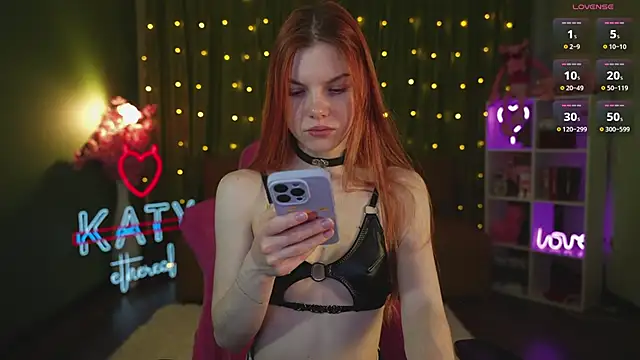 Snapshot of Katy__Ethereal chatting on September 2025 02:15:02 AM Katy Ethereal online show from September 2025 02:15:02 AM