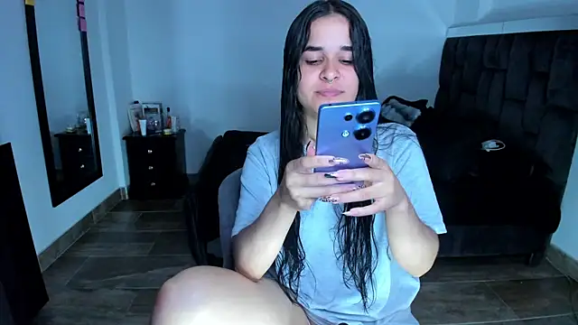 Snapshot of SweetMegan_1 chatting on January 2025 07:29:01 AM SweetMegan 1 online show from January 2025 07:29:01 AM