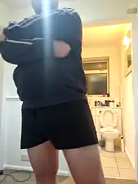 iang6348 online show from April 2026 09:45:01 PM