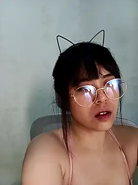 Snapshot of Chall_mee chatting on October 2025 09:40:01 AM Chall mee online show from October 2025 09:40:01 AM