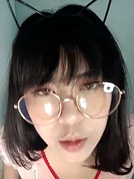 Snapshot of Chall_mee chatting on October 2025 05:35:02 PM Chall mee online show from October 2025 05:35:02 PM