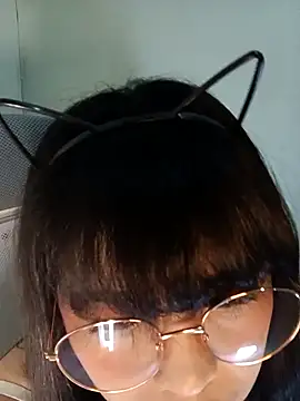 Snapshot of Chall_mee chatting on November 2025 05:41:01 PM Chall mee online show from November 2025 05:41:01 PM