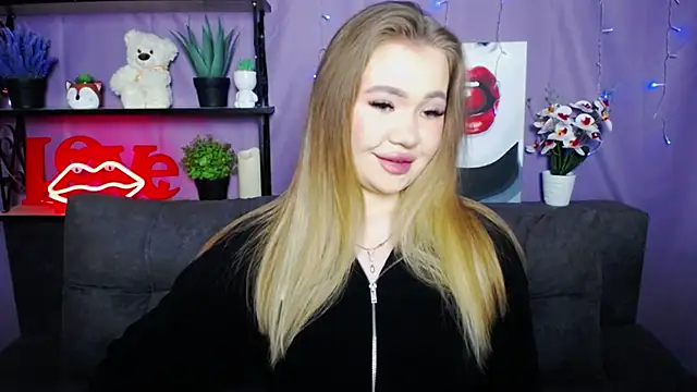 Snapshot of StacyYellig chatting on March 2025 08:37:02 PM StacyYellig online show from March 2025 08:37:02 PM