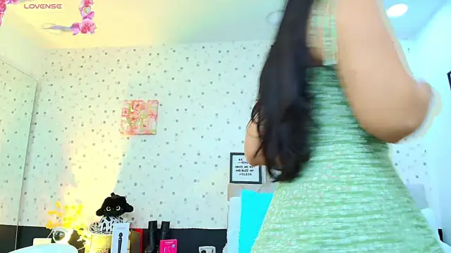 JulietaReyess online show from March 2026 11:46:02 AM