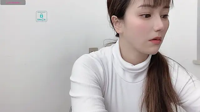 Snapshot of LIsha--170 chatting on February 2025 11:44:02 AM LIsha--170 online show from February 2025 11:44:02 AM