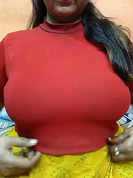 CUTE SOPHIA- online show from February 2025 08:25:01 PM