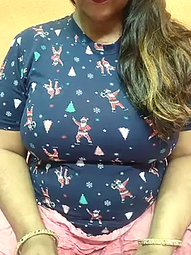 CUTE SOPHIA- online show from March 2025 07:38:02 PM