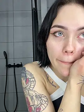 GroteskJane online show from April 2026 12:31:01 PM