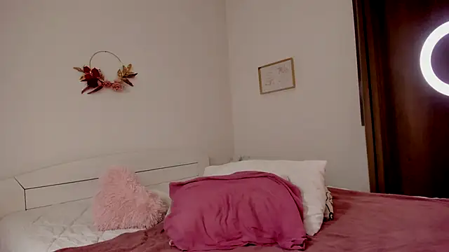 Snapshot of Anna_Sinner chatting on February 2025 09:25:02 AM Anna Sinner online show from February 2025 09:25:02 AM