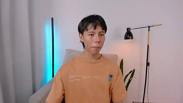 kim lian21 online show from February 2026 01:53:02 PM