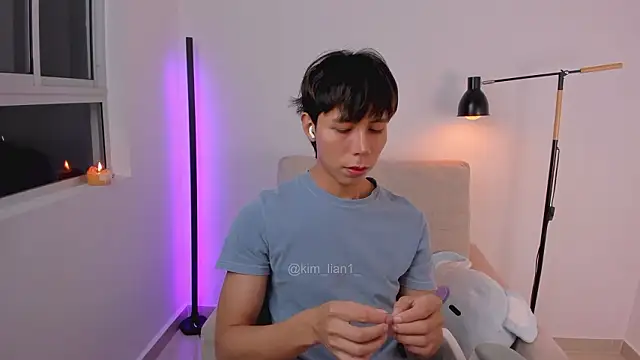 kim lian21 online show from February 2026 10:58:02 AM