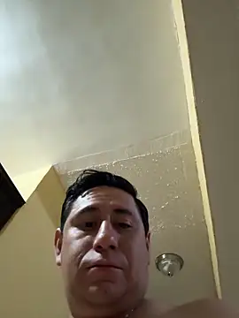 Snapshot of hadrianmex chatting on March 2025 04:06:01 AM hadrianmex online show from March 2025 04:06:01 AM