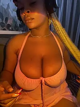 Snapshot of YellowHoneyDip chatting on December 2024 10:06:02 AM YellowHoneyDip online show from December 2024 10:06:02 AM