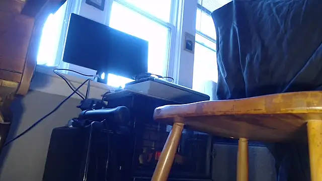 torpedo19086 online show from October 2025 11:42:02 AM