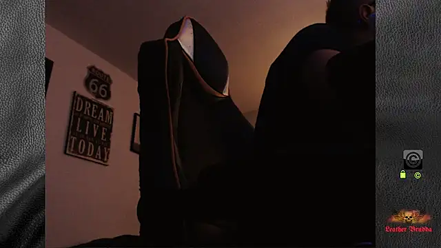 LeatherBrudda69 online show from September 2025 08:06:01 AM