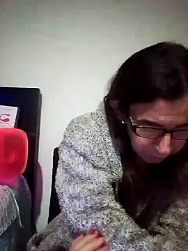 Cameron puppy online show from September 2025 03:06:02 AM