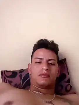 Snapshot of dantero chatting on January 2025 09:40:01 PM dantero online show from January 2025 09:40:01 PM