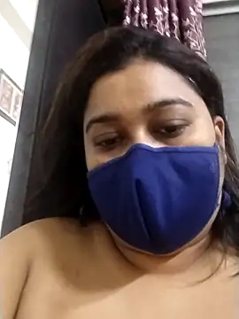 indianlisa5 online show from April 2026 05:28:01 PM