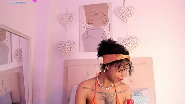 daiana curly online show from February 2025 12:50:01 PM