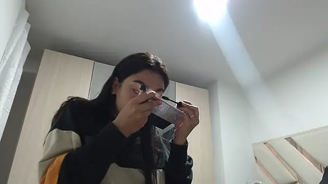 fairylatin222 online show from October 2025 10:30:01 AM