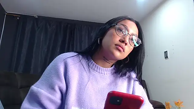 Snapshot of fairylatin222 chatting on January 2026 02:37:01 AM fairylatin222 online show from January 2026 02:37:01 AM