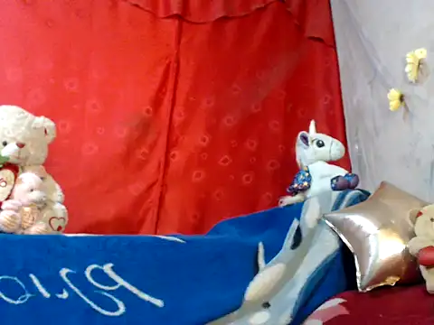 hottieperla online show from December 2024 08:32:01 PM