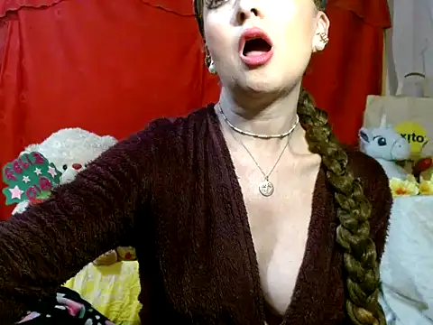 hottieperla online show from February 2026 02:49:01 PM
