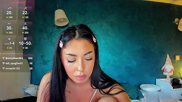 Awesome Jolie online show from December 2024 06:34:01 PM