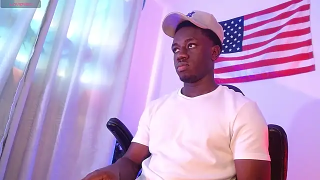 Snapshot of mike_wallace chatting on October 2025 07:26:02 PM mike wallace online show from October 2025 07:26:02 PM