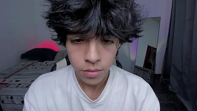 Snapshot of Alan26_ chatting on January 2026 10:56:01 PM Alan26 online show from January 2026 10:56:01 PM