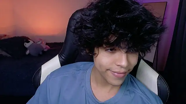 Alan26  online show from April 2026 05:23:01 AM