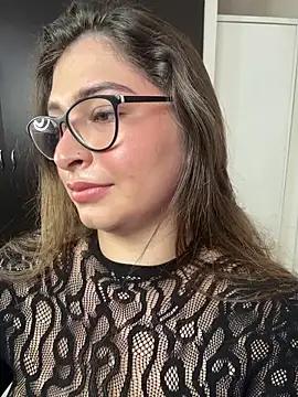 adara lennox online show from May 2026 04:01:02 PM