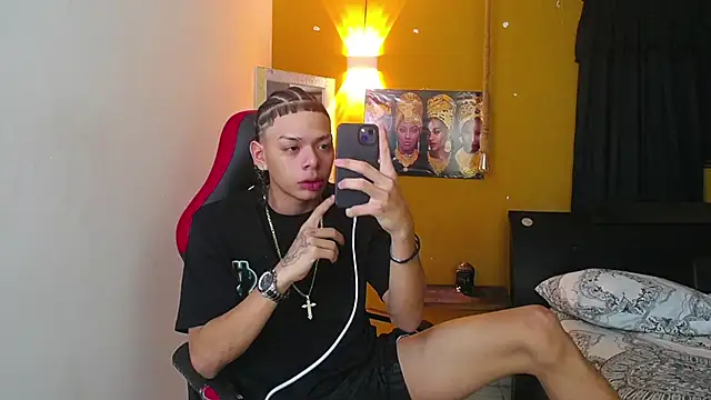 Snapshot of Harry_jhonsson chatting on February 2025 04:31:01 AM Harry jhonsson online show from February 2025 04:31:01 AM