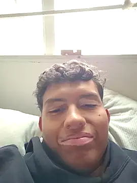 xrobXstax online show from November 2025 10:15:02 PM