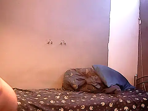 Snapshot of twinkerbell344 chatting on March 2026 11:19:02 PM twinkerbell344 online show from March 2026 11:19:02 PM