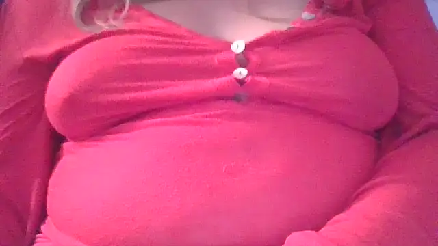 Snapshot of DragoneSFR chatting on November 2025 07:05:01 PM DragoneSFR online show from November 2025 07:05:01 PM