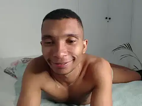 Aaronblack1  online show from February 2025 02:09:02 AM