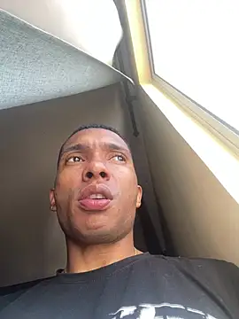 Aaronblack1  online show from April 2026 02:04:02 PM