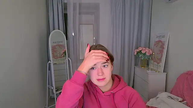 Snapshot of LovelyJessie chatting on November 2025 01:44:02 PM LovelyJessie online show from November 2025 01:44:02 PM