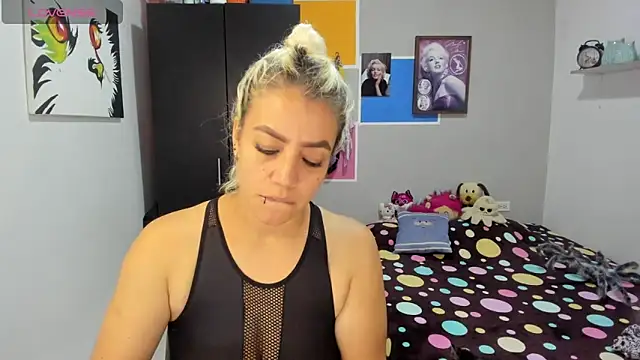 LuCKy JoK online show from October 2025 12:35:02 PM