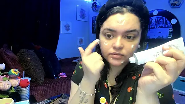 Snapshot of Luise_Meyrink chatting on March 2026 03:12:02 AM Luise Meyrink online show from March 2026 03:12:02 AM