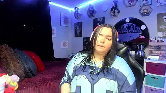 Luise Meyrink online show from May 2026 02:42:01 AM