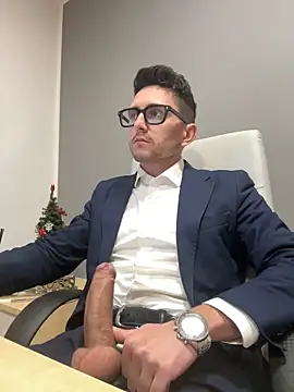 Snapshot of masterboss_ chatting on December 2024 01:07:02 PM masterboss online show from December 2024 01:07:02 PM