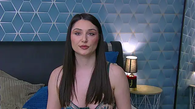 Snapshot of KassieWeins chatting on February 2026 07:41:01 PM KassieWeins online show from February 2026 07:41:01 PM