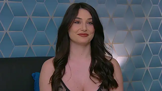 Snapshot of KassieWeins chatting on February 2026 07:34:02 PM KassieWeins online show from February 2026 07:34:02 PM