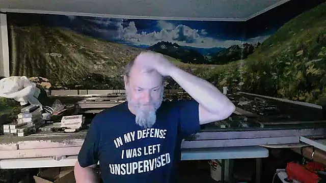 Snapshot of JamesRhodes1 chatting on December 2025 01:24:02 AM JamesRhodes1 online show from December 2025 01:24:02 AM