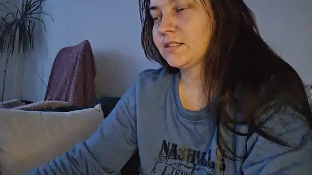 Cyndee Winter online show from November 2025 02:31:02 PM